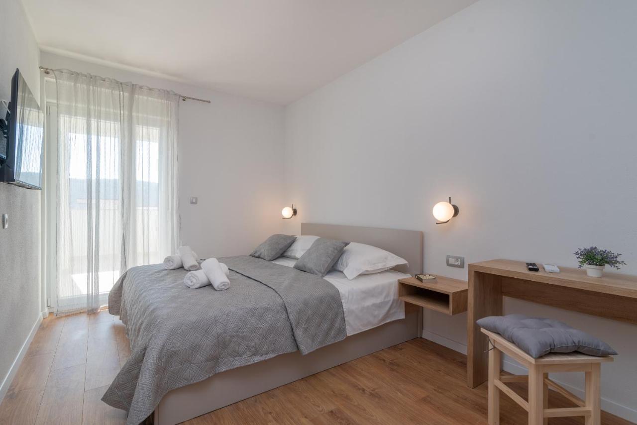 Olea Apartments Trogir Exterior foto