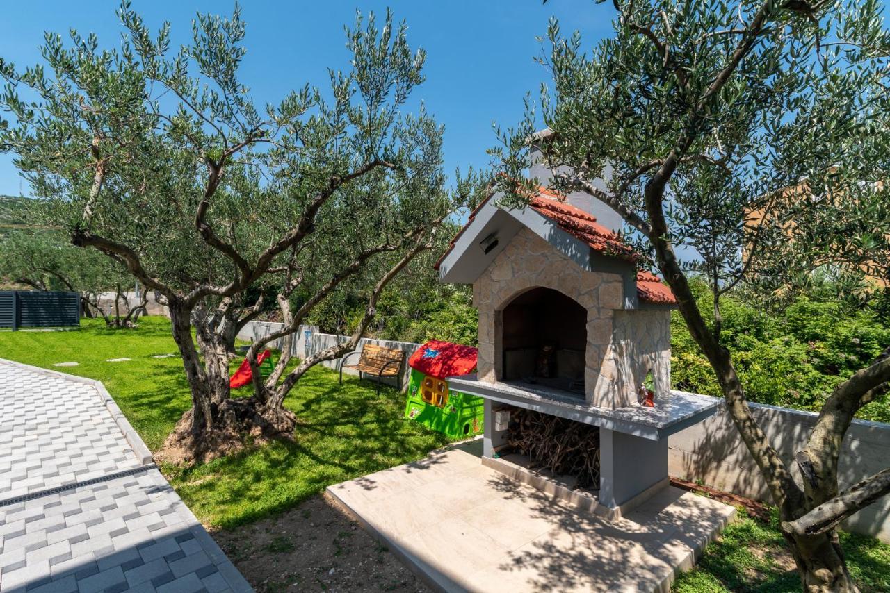Olea Apartments Trogir Exterior foto